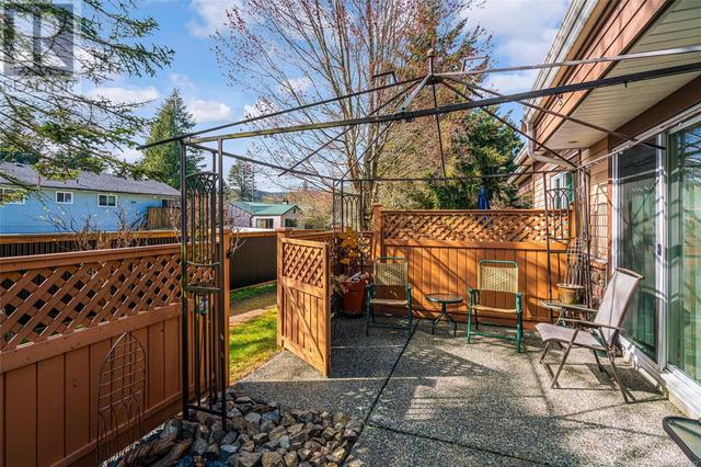 1673 Creekside Dr, House attached with 3 bedrooms, 2 bathrooms and 2 parking in Nanaimo BC | Image 33