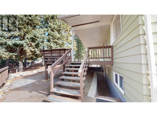 2275 Baggerman Place, House detached with 3 bedrooms, 2 bathrooms and null parking in Houston BC | Image 38