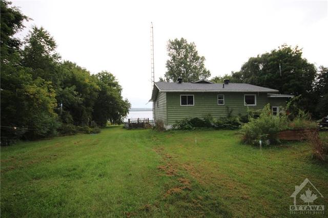 559 9th Concession Road, House detached with 5 bedrooms, 2 bathrooms and 6 parking in Rideau Lakes ON | Image 6