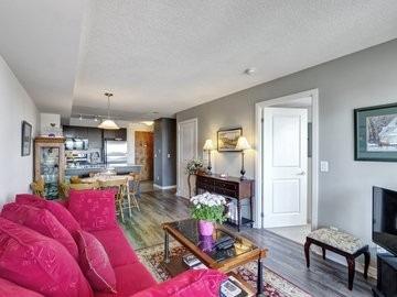 813 - 1235 Bayly St, Condo with 1 bedrooms, 2 bathrooms and 1 parking in Pickering ON | Image 9