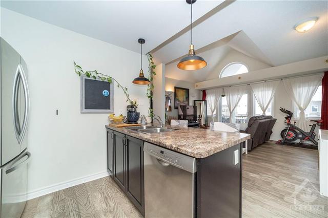 l - 763 Cedar Creek Drive, House attached with 2 bedrooms, 1 bathrooms and 1 parking in Ottawa ON | Image 14