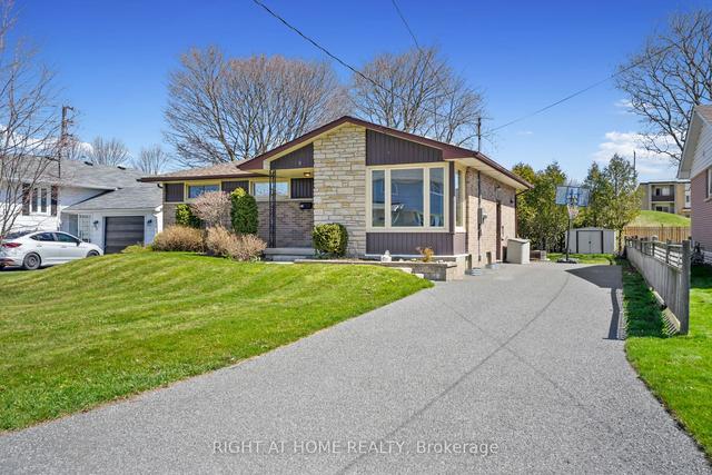 49 Trefusis St, House detached with 3 bedrooms, 2 bathrooms and 4 parking in Port Hope ON | Image 30