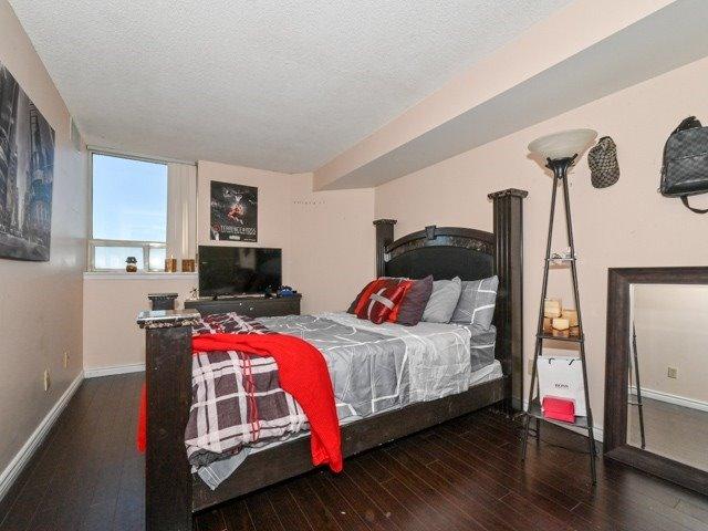 lph 16 - 2466 Eglinton Ave E, Condo with 3 bedrooms, 2 bathrooms and 2 parking in Toronto ON | Image 16
