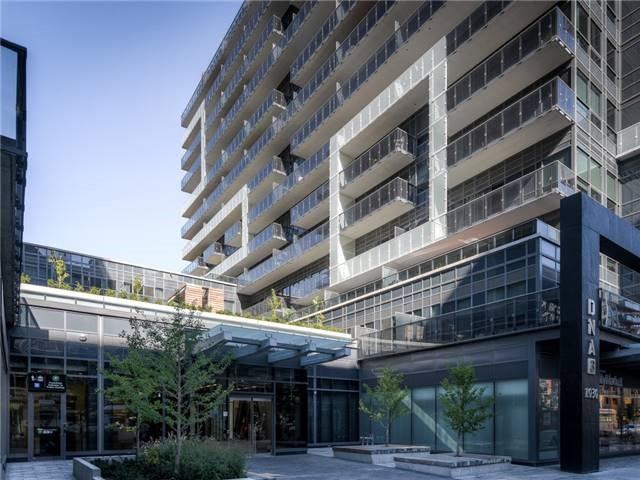 1003 - 1030 King St W, Condo with 2 bedrooms, 2 bathrooms and 1 parking in Toronto ON | Image 1