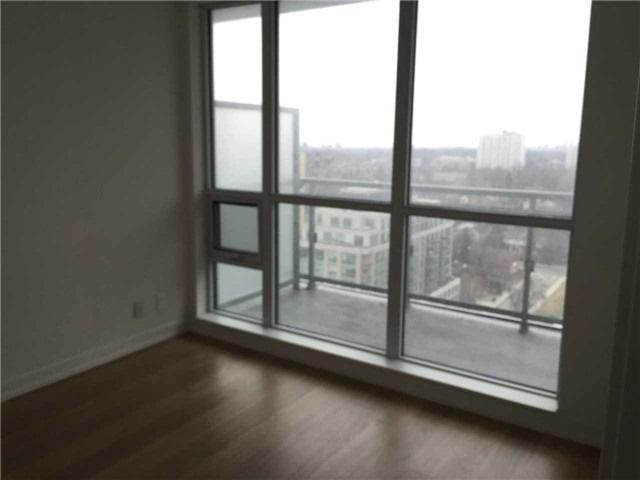 1520 - 98 Lillian St, Condo with 2 bedrooms, 2 bathrooms and 1 parking in Toronto ON | Image 7