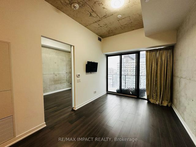 807 - 55 Ontario St, Condo with 1 bedrooms, 1 bathrooms and 1 parking in Toronto ON | Image 7