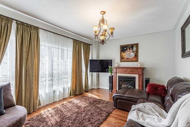 189 Queen Filomena Ave, House detached with 4 bedrooms, 4 bathrooms and 5 parking in Vaughan ON | Image 5