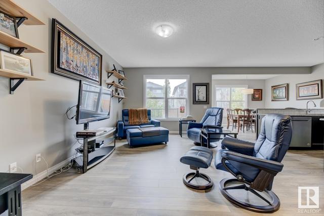 22721 94a Av Nw, House detached with 4 bedrooms, 3 bathrooms and null parking in Edmonton AB | Image 16
