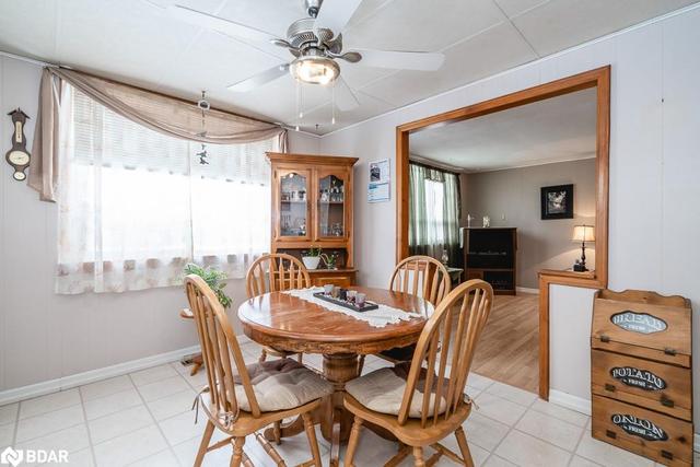 4874 Concession 2 Sunnidale Road, House detached with 4 bedrooms, 1 bathrooms and null parking in Clearview ON | Image 2