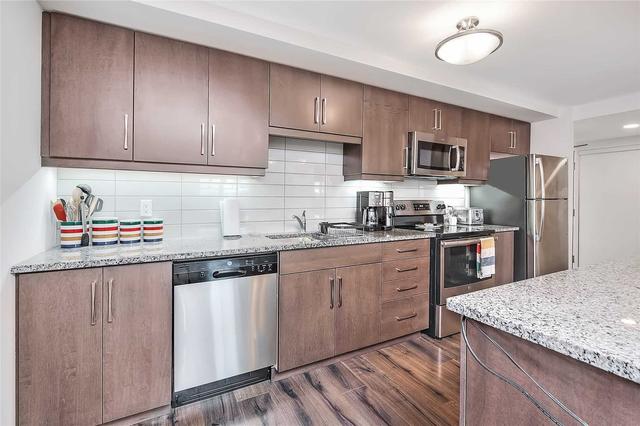 308 - 778 Laurelwood Ave, Condo with 3 bedrooms, 2 bathrooms and 2 parking in Waterloo ON | Image 4