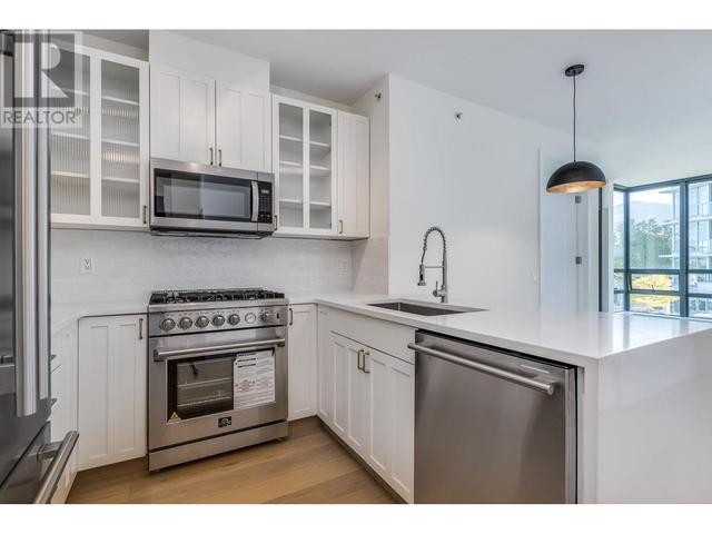 708 - 170 W 1st Street, Condo with 2 bedrooms, 2 bathrooms and 1 parking in North Vancouver BC | Image 3