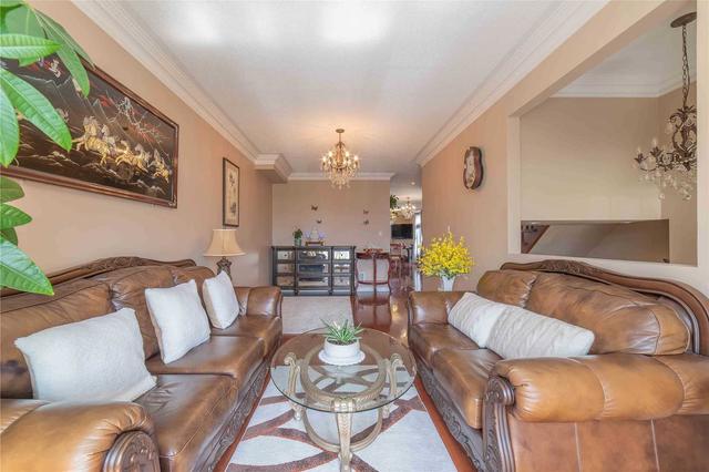 504 Lumberton Cres, House attached with 3 bedrooms, 5 bathrooms and 4 parking in Mississauga ON | Image 30