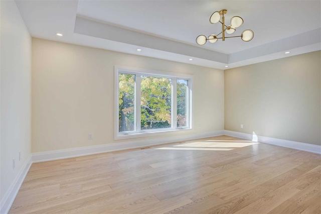 36 Brooklawn Ave, House detached with 4 bedrooms, 5 bathrooms and 3 parking in Toronto ON | Image 4
