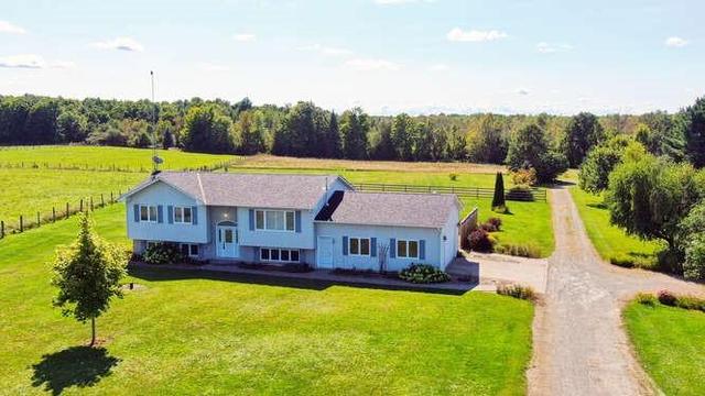 9482 County Road 7 Road, House detached with 3 bedrooms, 2 bathrooms and 10 parking in Elizabethtown Kitley ON | Image 3