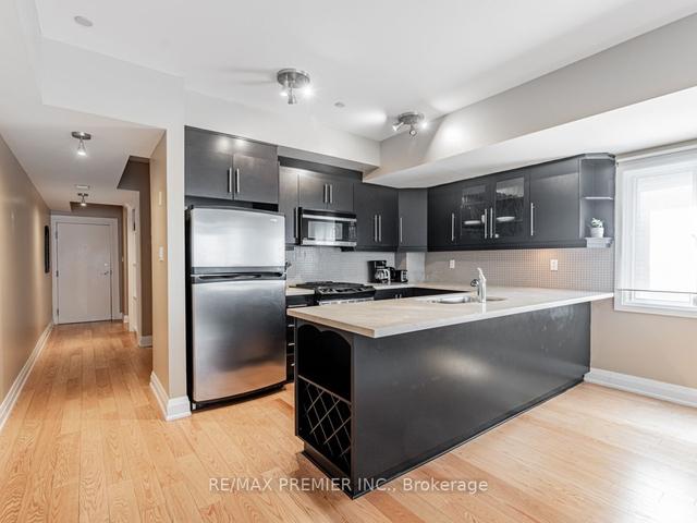 1 - 473 Dupont St, Condo with 2 bedrooms, 3 bathrooms and 1 parking in Toronto ON | Image 21
