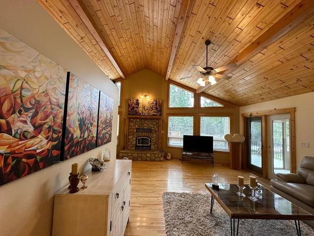 4539 Columbia Place, House detached with 3 bedrooms, 3 bathrooms and null parking in East Kootenay F BC | Image 10