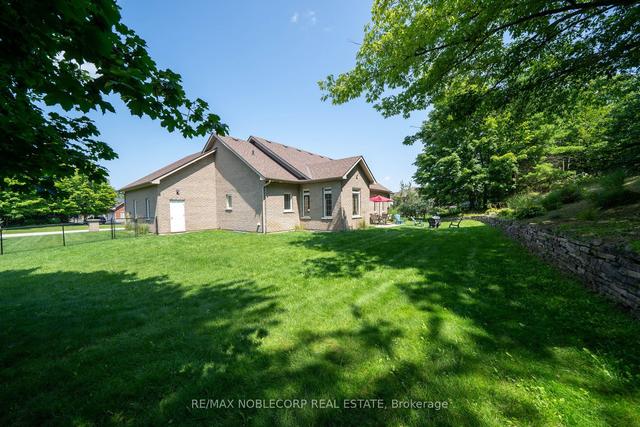 48 Glenhuron Dr, House detached with 3 bedrooms, 3 bathrooms and 12 parking in Springwater ON | Image 29