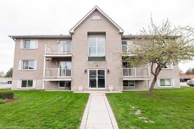 110 - 50 Campbell Court, House attached with 2 bedrooms, 1 bathrooms and 1 parking in Stratford ON | Image 1