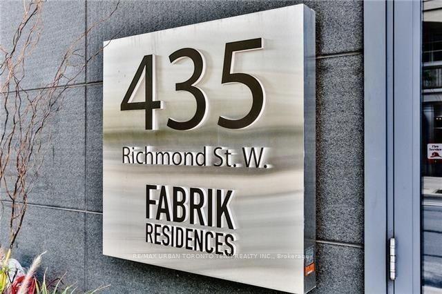 parking - 435 Richmond St W, Home with 0 bedrooms, 0 bathrooms and 1 parking in Toronto ON | Image 3