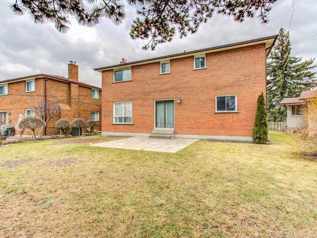 16 Clayland Dr, House detached with 4 bedrooms, 4 bathrooms and 7 parking in Toronto ON | Image 21
