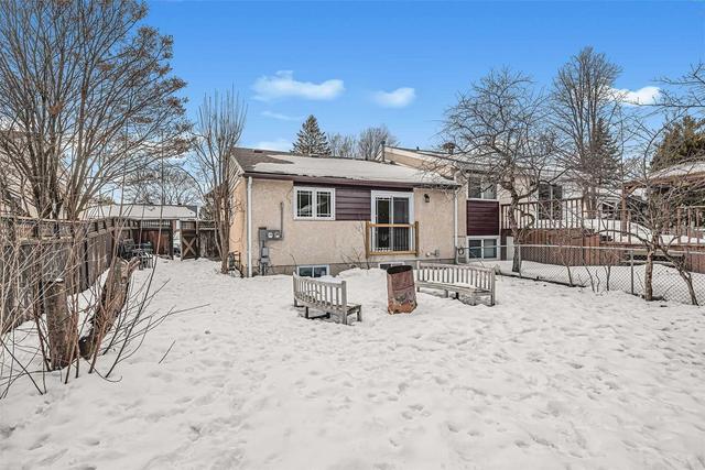 8 Binscarth Cres, House detached with 3 bedrooms, 3 bathrooms and 3 parking in Ottawa ON | Image 20
