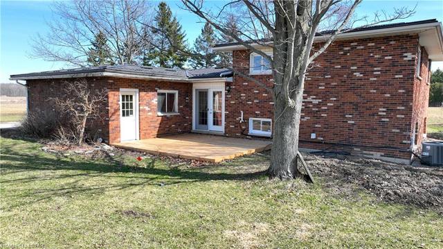 817 Bentpath Line, Home with 3 bedrooms, 2 bathrooms and null parking in St. Clair ON | Image 8