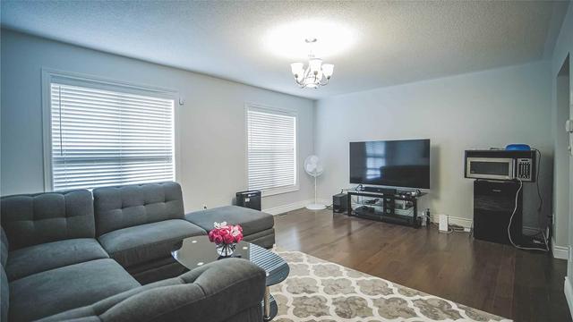 114 - 5980 Whitehorn Ave, Townhouse with 3 bedrooms, 3 bathrooms and 1 parking in Mississauga ON | Image 13