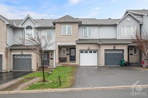 364 Rolling Meadow Crescent, Townhouse with 3 bedrooms, 3 bathrooms and 3 parking in Ottawa ON | Card Image