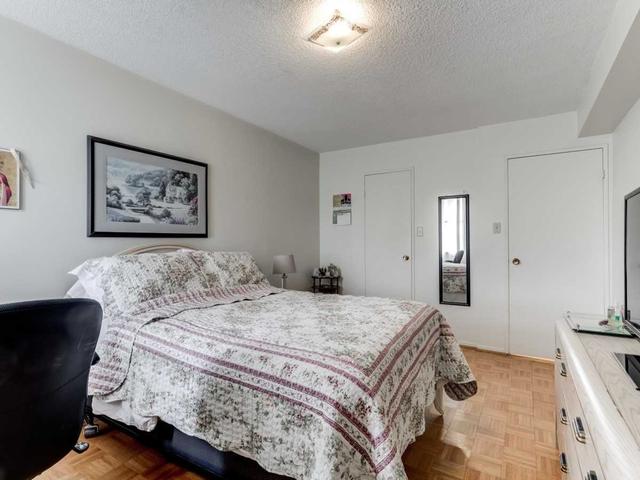 1405 - 121 Trudelle St, Condo with 2 bedrooms, 2 bathrooms and 1 parking in Toronto ON | Image 4