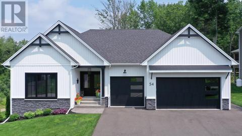54 Acadia Drive, House detached with 4 bedrooms, 3 bathrooms and null parking in Kentville NS | Card Image