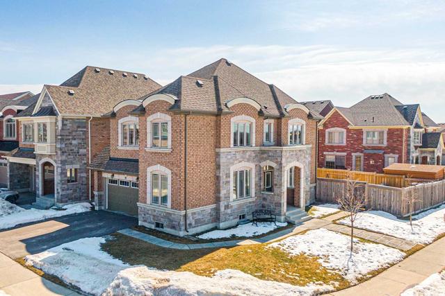 115 Walter English Dr, House detached with 4 bedrooms, 4 bathrooms and 4 parking in East Gwillimbury ON | Image 1