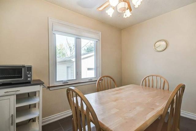 36 Whitley Ave, House detached with 3 bedrooms, 2 bathrooms and 7.5 parking in Toronto ON | Image 2