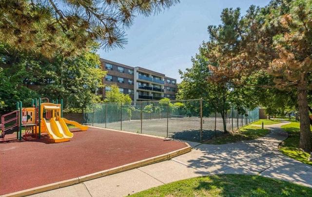 417 - 40 Sunrise Ave, Condo with 3 bedrooms, 1 bathrooms and 1 parking in Toronto ON | Image 19