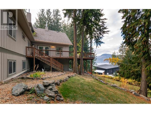 2611 Duncan Road, House detached with 5 bedrooms, 3 bathrooms and 2 parking in Columbia Shuswap C BC | Image 62
