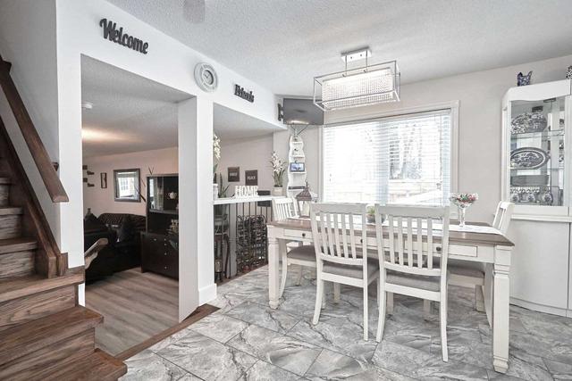134 Athabaska Rd, House detached with 3 bedrooms, 2 bathrooms and 3 parking in Barrie ON | Image 11