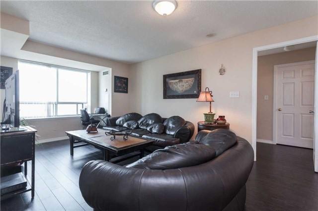 Lph15 - 39 Oneida Cres, Condo with 2 bedrooms, 2 bathrooms and 2 parking in Richmond Hill ON | Image 9