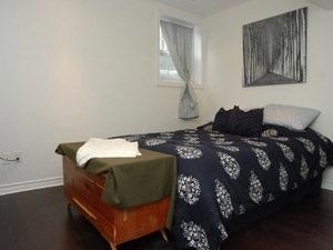 80a Coxwell Ave, Townhouse with 2 bedrooms, 2 bathrooms and 1 parking in Toronto ON | Image 9