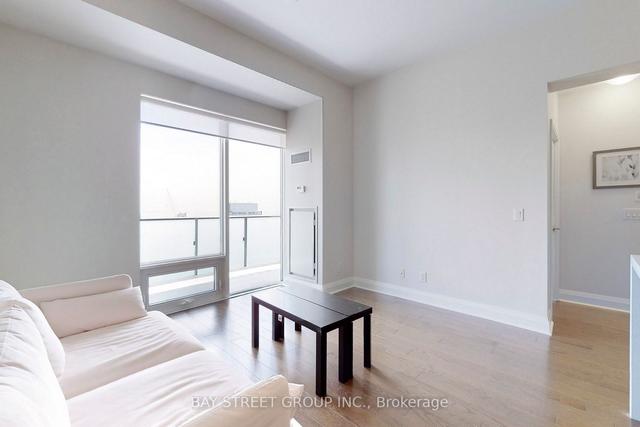 4609 - 1080 Bay St, Condo with 2 bedrooms, 2 bathrooms and 1 parking in Toronto ON | Image 32