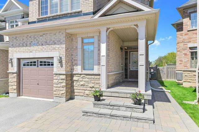 2453 Quetico Cres, House detached with 4 bedrooms, 4 bathrooms and 3 parking in Oakville ON | Image 12