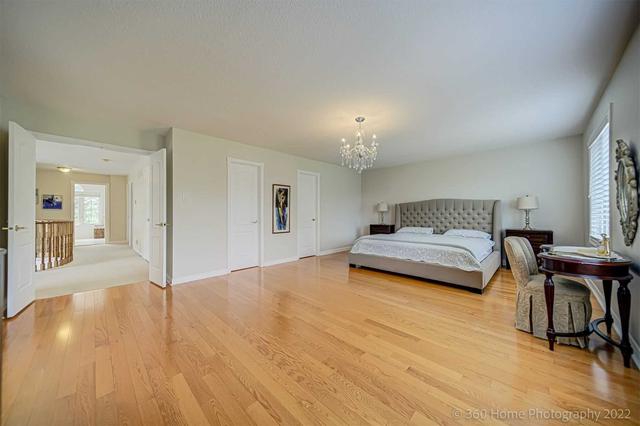 5171 Rothesay Crt, House detached with 4 bedrooms, 5 bathrooms and 12 parking in Mississauga ON | Image 14