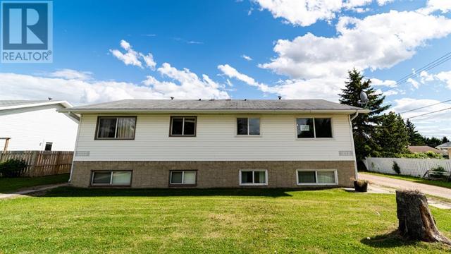 1013 17th Avenue, House semidetached with 3 bedrooms, 1 bathrooms and null parking in Wainwright AB | Image 4
