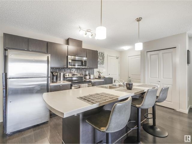457 - 1196 Hyndman Rd Nw, Condo with 2 bedrooms, 2 bathrooms and 2 parking in Edmonton AB | Image 6
