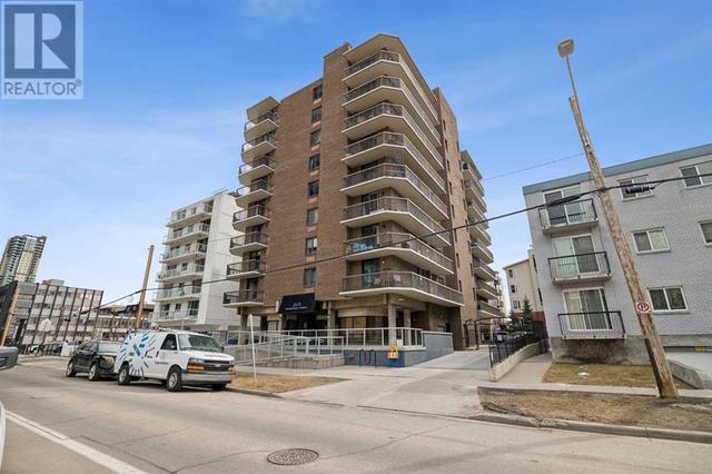 401, - 215 14 Avenue Sw, Condo with 2 bedrooms, 2 bathrooms and 1 parking in Calgary AB | Image 3
