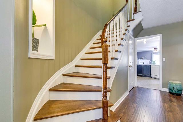 36 - 2871 Darien Rd, Townhouse with 3 bedrooms, 4 bathrooms and 2 parking in Burlington ON | Image 2