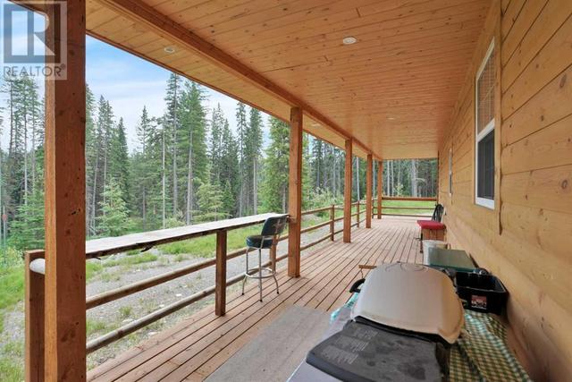 381055 Range Road 7 4, Home with 2 bedrooms, 2 bathrooms and null parking in Clearwater County AB | Image 4