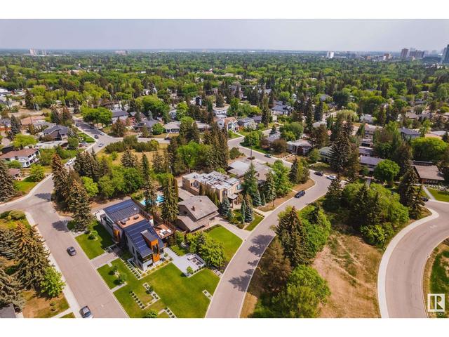 13810 Ravine Dr Nw, House detached with 4 bedrooms, 4 bathrooms and 6 parking in Edmonton AB | Image 54
