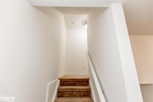 Stairs to Upper Level | Image 33