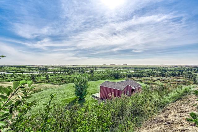 255075 Township Road 215a, House detached with 4 bedrooms, 3 bathrooms and 5 parking in Wheatland County AB | Image 34
