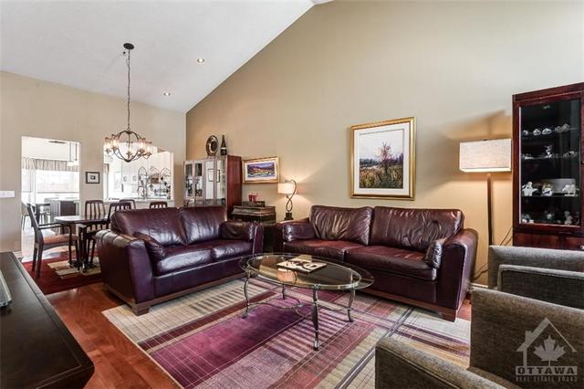 1228 Foxborough Private, Townhouse with 4 bedrooms, 3 bathrooms and 2 parking in Ottawa ON | Image 6
