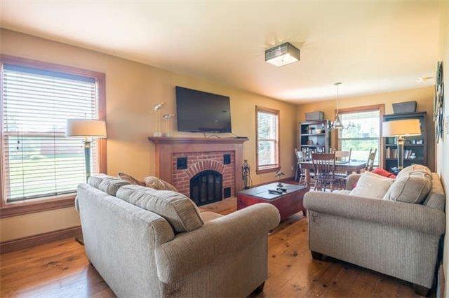 12501 Regional Rd 57 Rd, House detached with 3 bedrooms, 3 bathrooms and 6 parking in Kawartha Lakes ON | Image 7